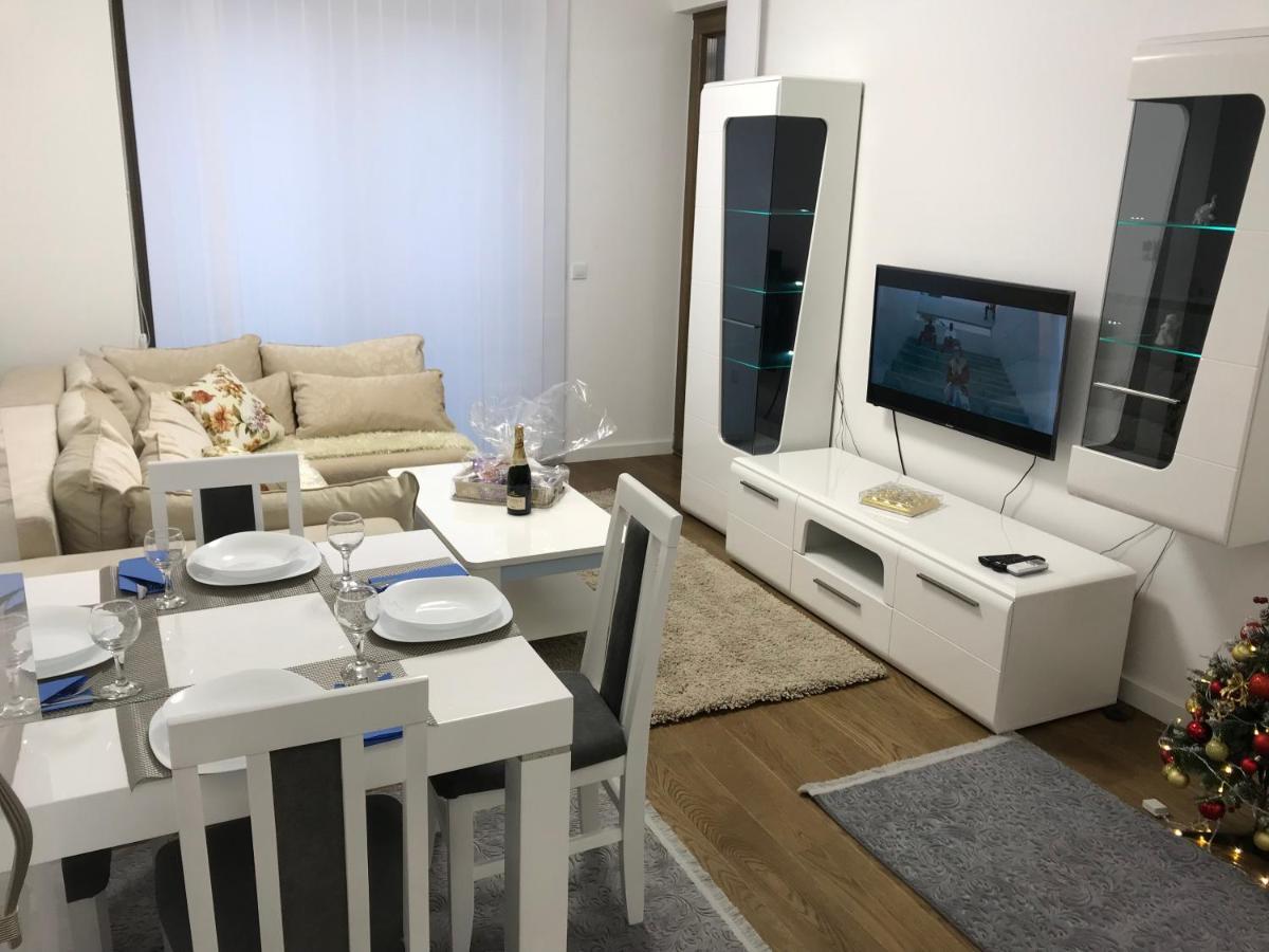 شقة بلغراد  في Apartman Vracar Lux المظهر الخارجي الصورة